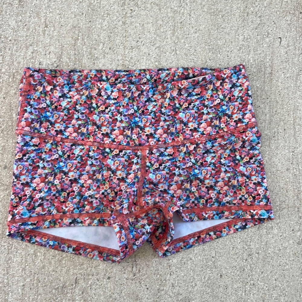 Lululemon shorts